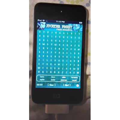 Apple iPod Touch 8GB 4th Generation with Installed Games [technically 4.5/5th Generation]